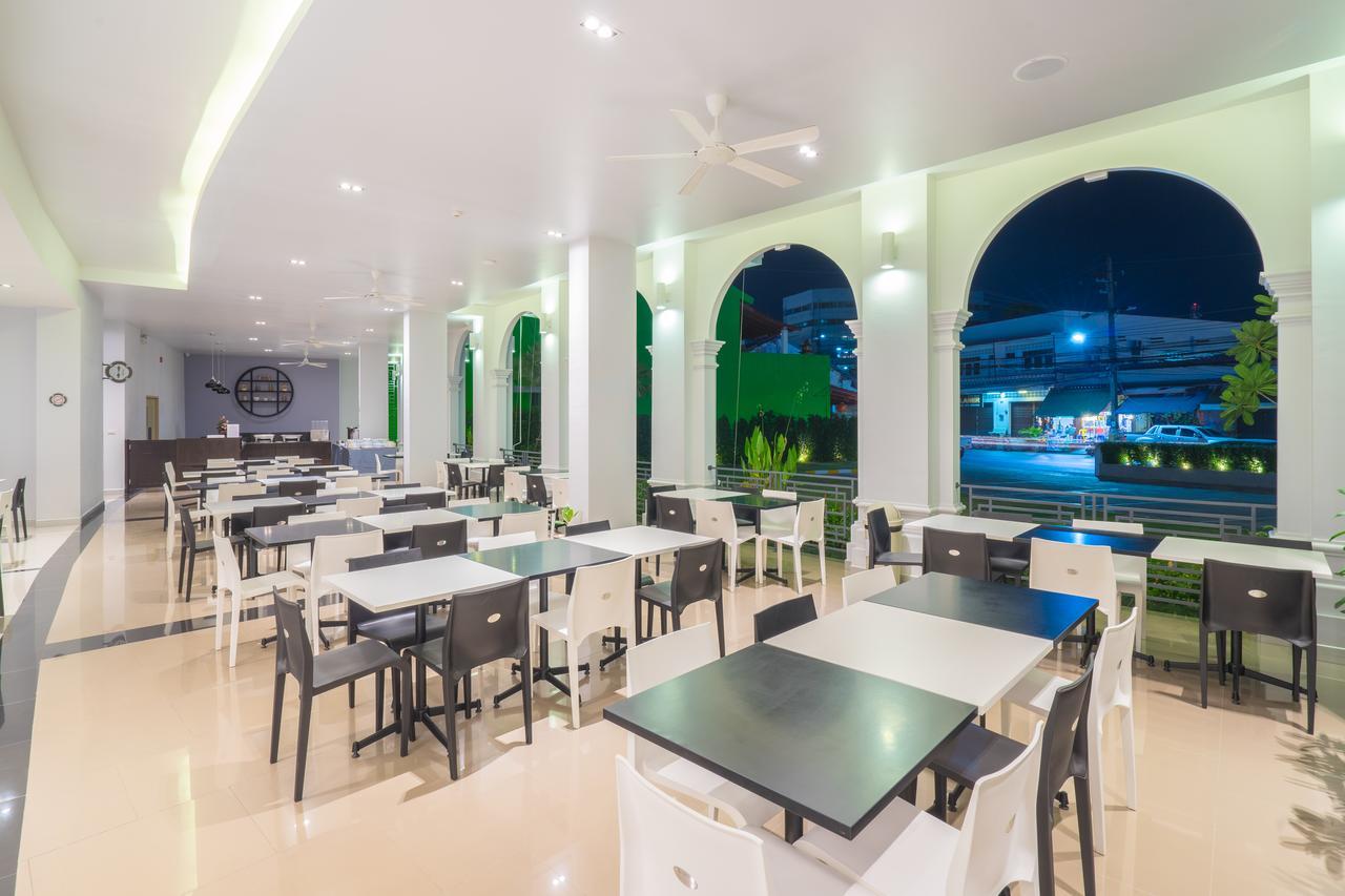 Vapa Hotel - SHA Extra Plus Phuket Esterno foto