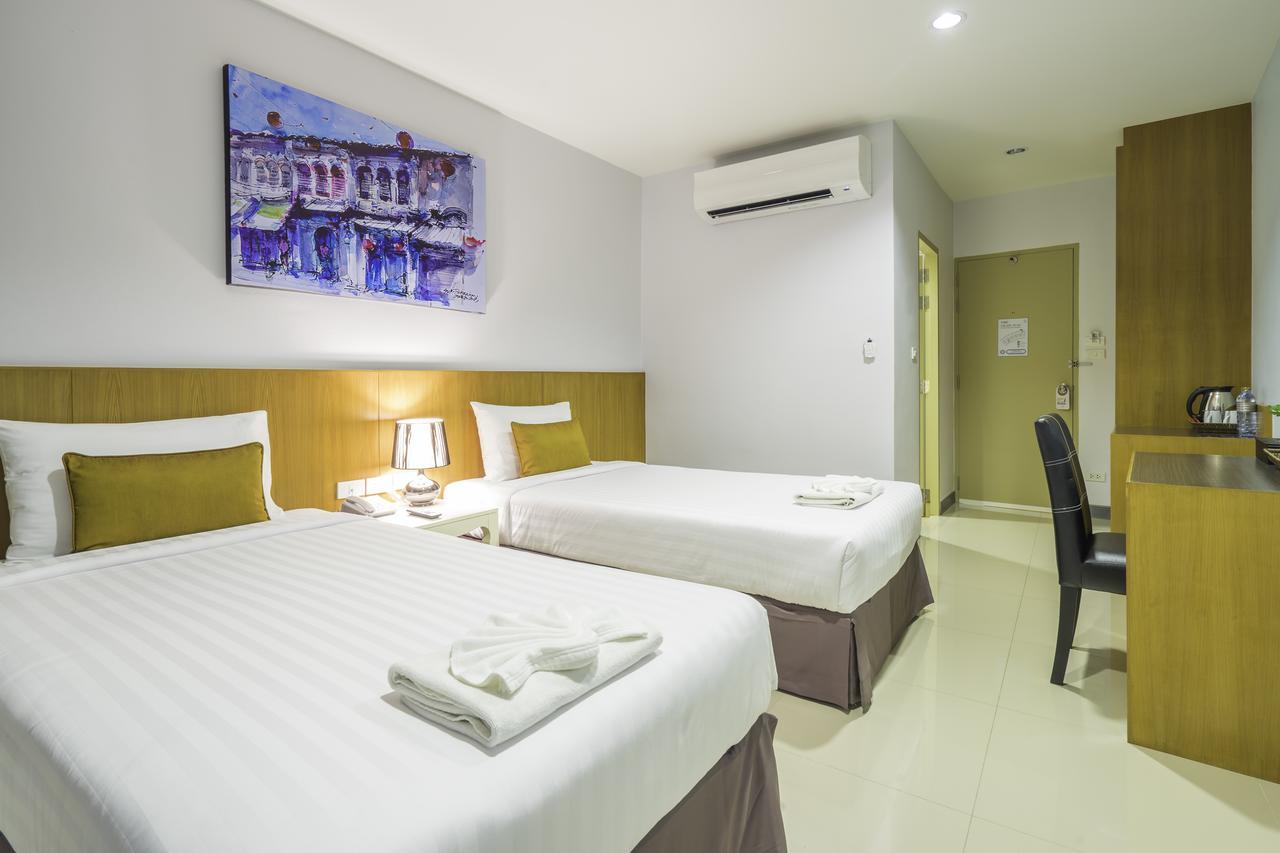 Vapa Hotel - SHA Extra Plus Phuket Esterno foto