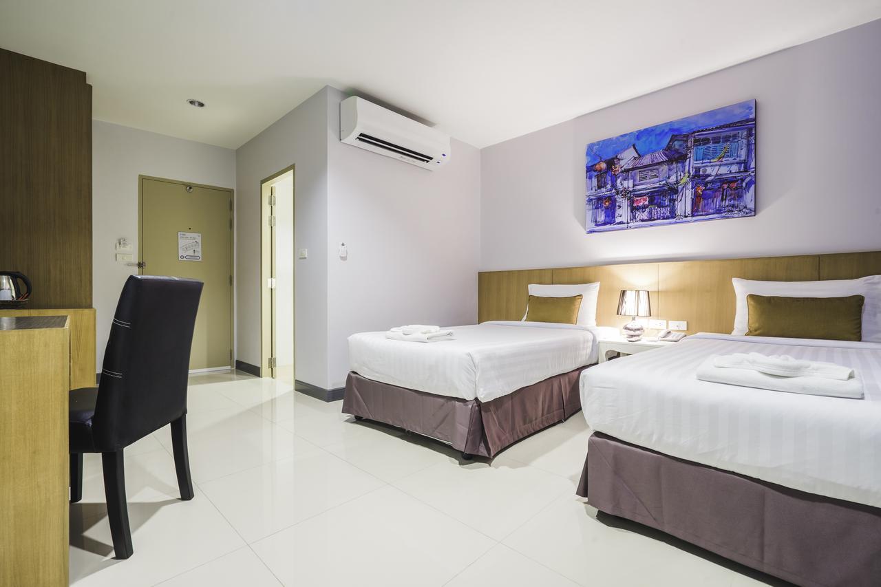 Vapa Hotel - SHA Extra Plus Phuket Esterno foto