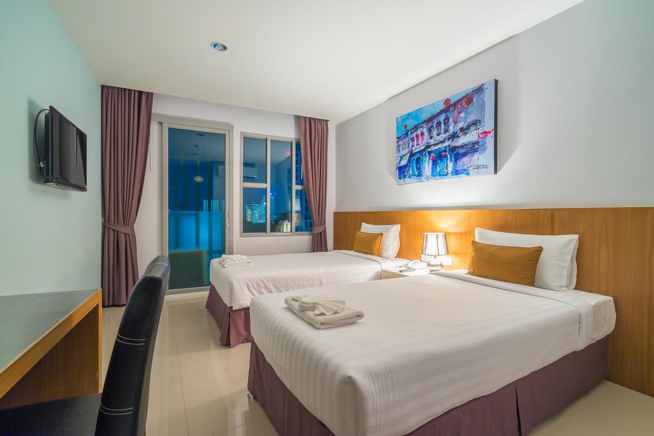 Vapa Hotel - SHA Extra Plus Phuket Esterno foto