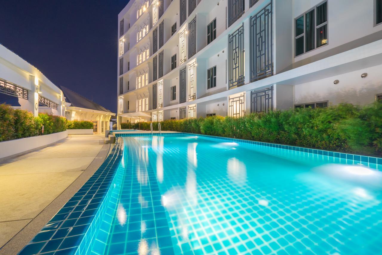 Vapa Hotel - SHA Extra Plus Phuket Esterno foto