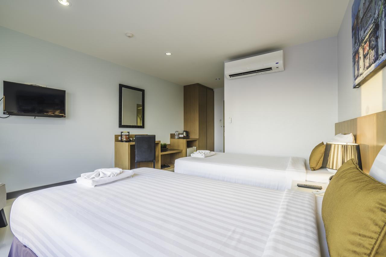 Vapa Hotel - SHA Extra Plus Phuket Esterno foto